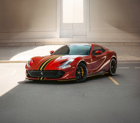 Ferrari 812 GTS 2023