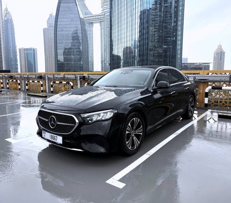 Mercedes Benz E200 2026