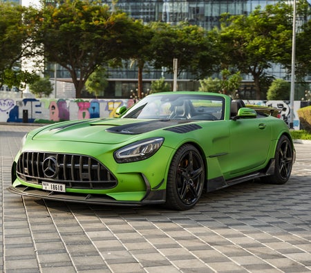 Mercedes Benz AMG GT Convertible 2022