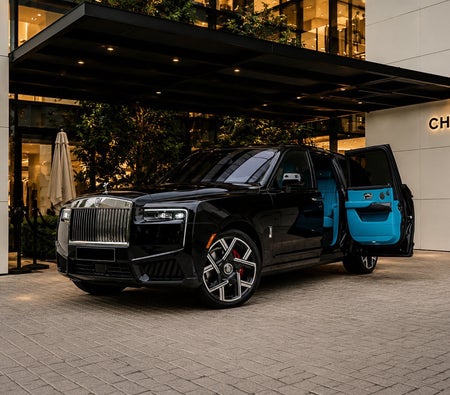 Rolls Royce Cullinan Black Badge 2021