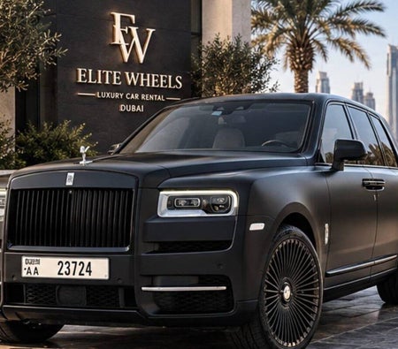 Rolls Royce Cullinan 2021
