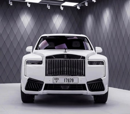 Rolls Royce Cullinan 2025